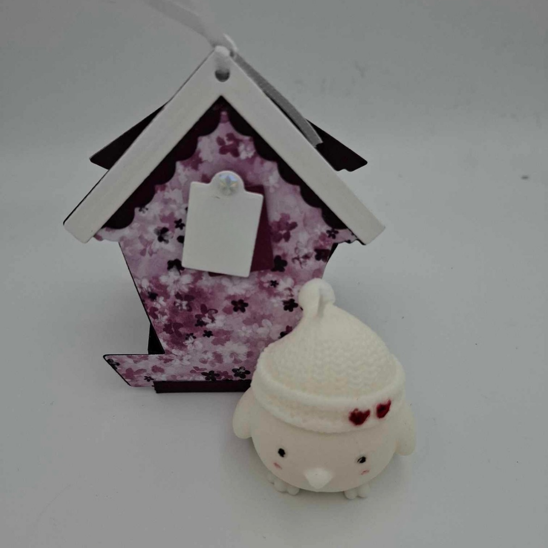 Nichoir violet fleuri avec bougie - Cadeau