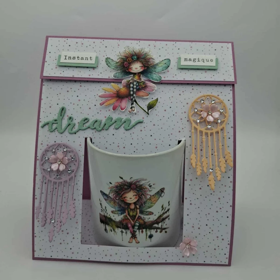 Tasse Fée sur sa fleurs - Coffret Mug Féerique