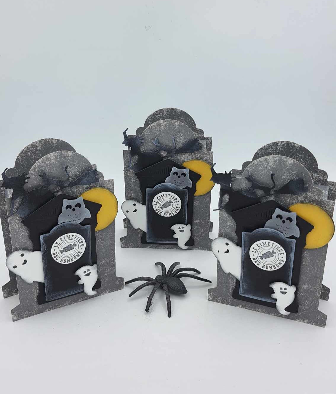 Les tombeaux du cimetière a bonbon...