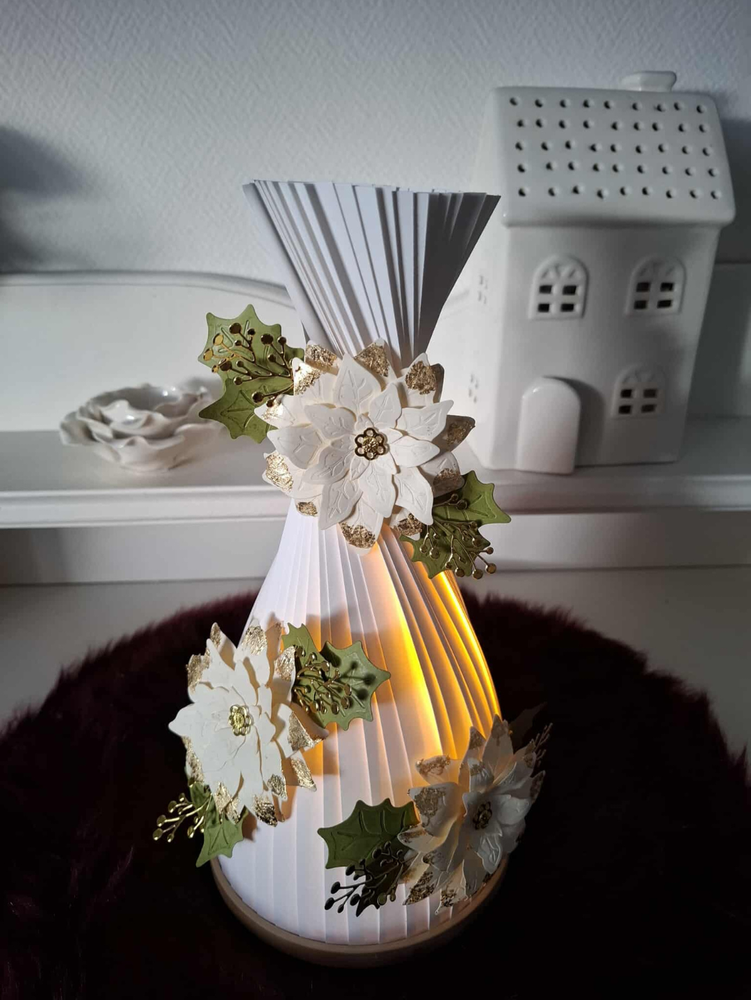 La majestueuse Lampe de Noël - Blanche