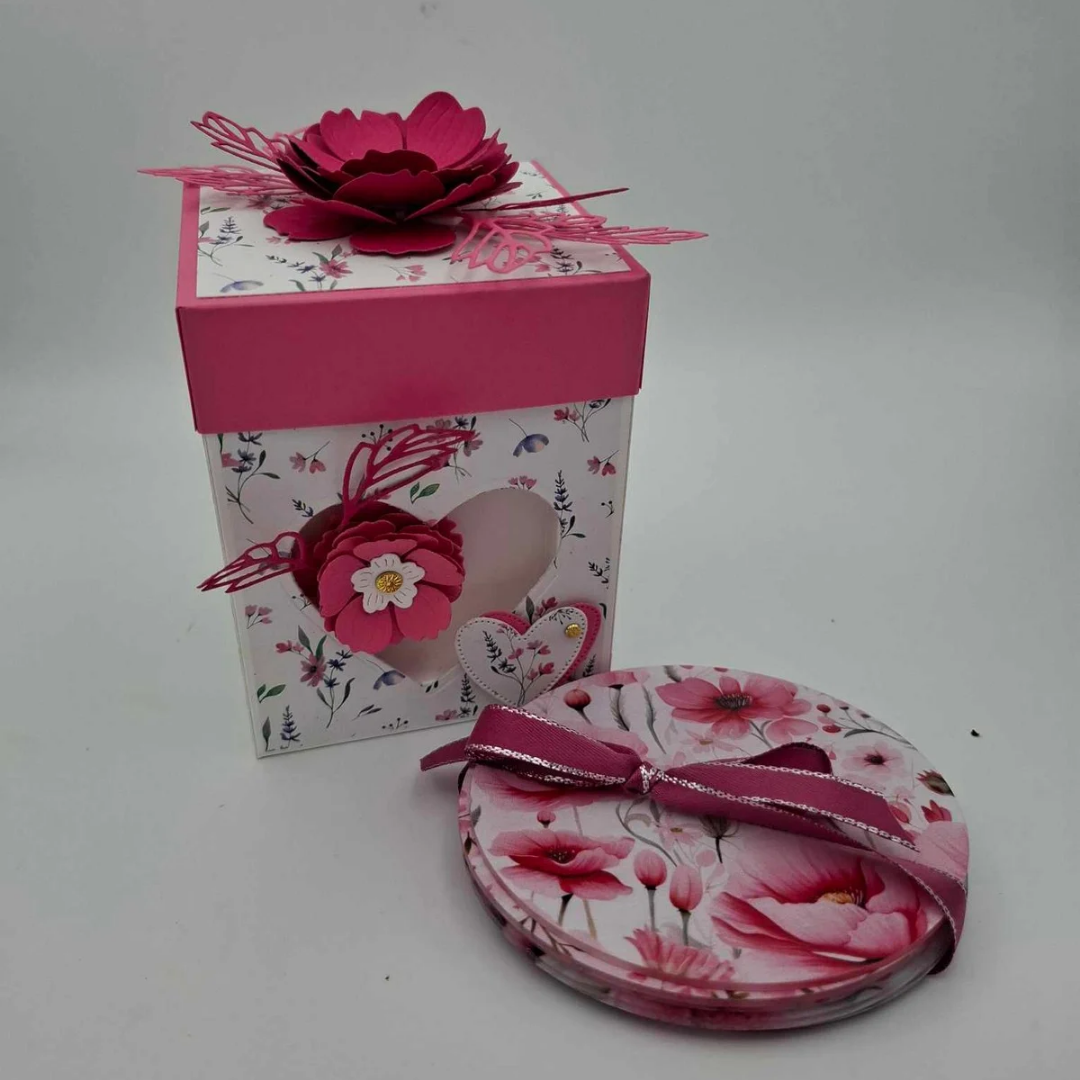 Coffret table fleurie et ses sous verres assortis